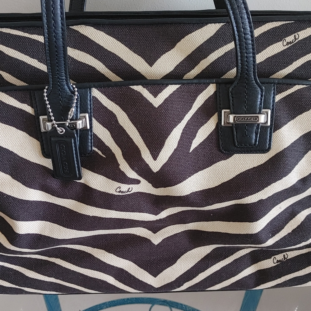 Coach Taylor Zebra Print Carryall Tote – Black & White